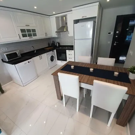 Apartmán Cleopatra City - *